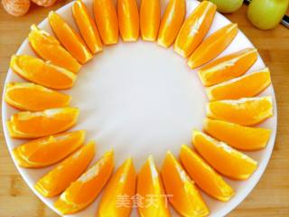 水果拼盘的做法步骤：1