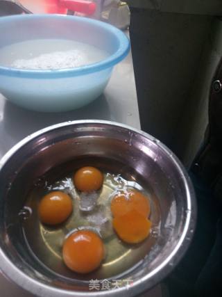 猪油蒸土鸡蛋的做法步骤：2