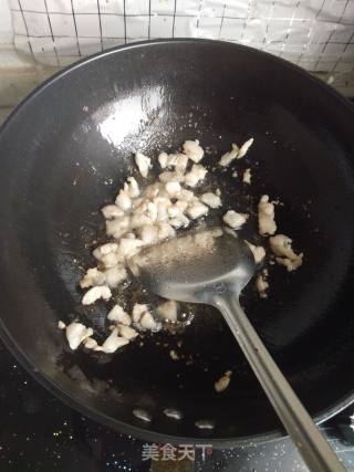 梅菜扣肉的做法步骤：1