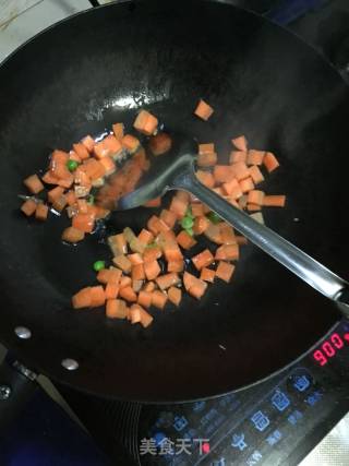 清炒豌豆虾仁的做法步骤：3