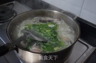 萝卜鲫鱼汤的做法步骤：3