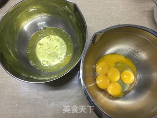面包机版棉花蛋糕，强烈推荐的做法步骤：1