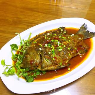酱烧鲳鱼的做法步骤：12