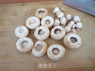 酿口蘑的做法步骤：3