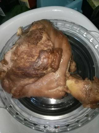 红烧肘子的做法步骤：5
