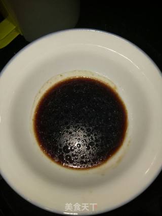 蜜汁烤鸡翅的做法步骤：3