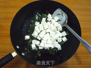 雪菜烧豆腐的做法步骤：6