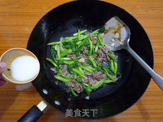 牛肉炒菜心的做法步骤：11