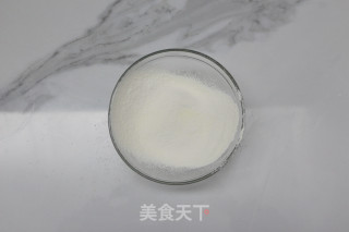 海绵分蛋法黑豆浆甜甜圈蛋糕的做法步骤：2