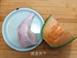 蜜瓜鸡块的做法步骤：1
