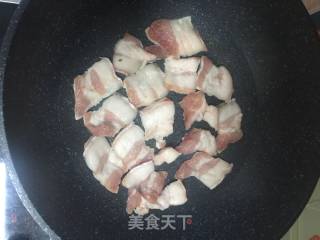 辣白菜炒杏鲍菇的做法步骤：2