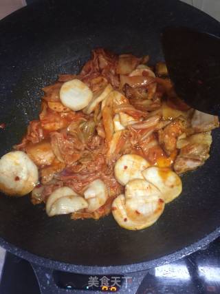 辣白菜炒杏鲍菇的做法步骤：4