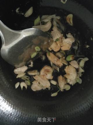 白菜炒肉的做法步骤：4
