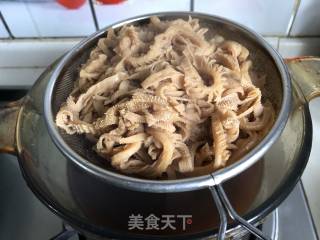 青蒜炒牛百叶的做法步骤：4