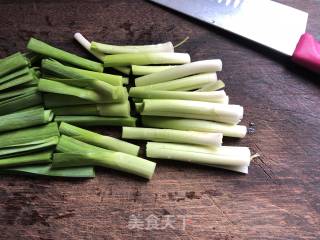 青蒜炒牛百叶的做法步骤：6