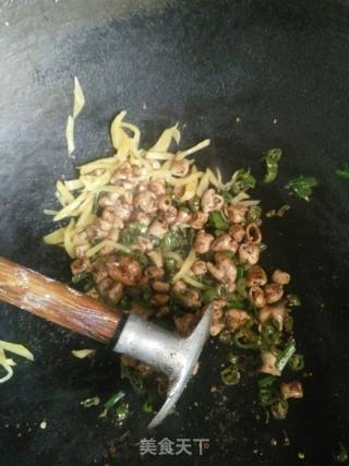 炒大肠的做法步骤：5