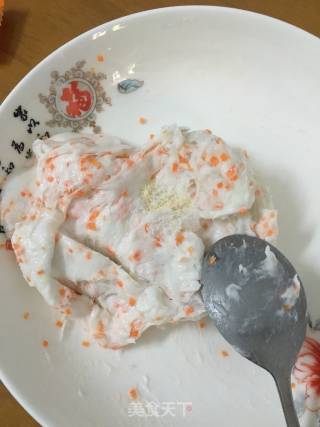 墨鱼胶炒百合的做法步骤：2