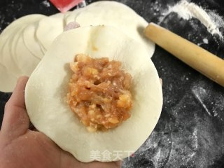 鲜肉大包的做法步骤：10