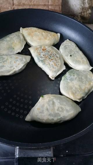 韭菜盒子的做法步骤：10