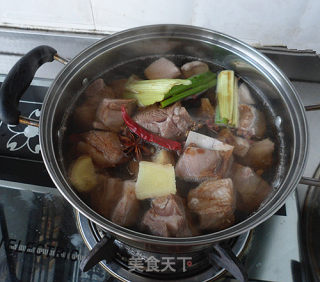 小锅炖羊肉的做法步骤：4