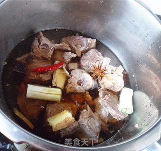 清炖羊蝎子的做法步骤：4