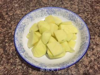 腊味蒸土豆的做法步骤：2