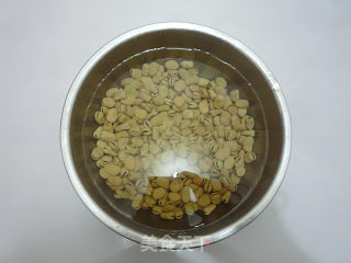 五香蚕豆的做法步骤：2
