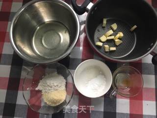 坚果红丝绒费南雪的做法步骤：1