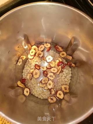 红枣黄豆浆的做法步骤：1