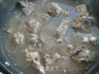 红烧排骨的做法步骤：1