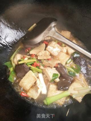 豆腐烧鸡血的做法步骤：5