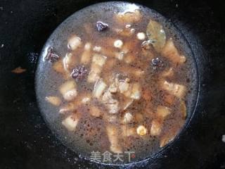 山楂红烧肉的做法步骤：6
