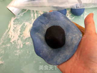 叮当猫豆沙麻薯包的做法步骤：9