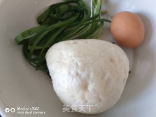 煎馒头丁的做法步骤：1