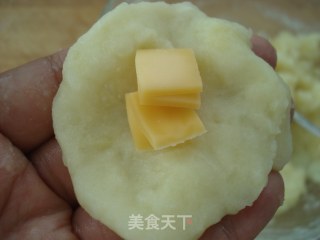黄金芝士土豆球的做法步骤：4