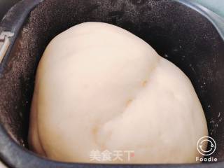 蔓越莓手撕面包的做法步骤：2