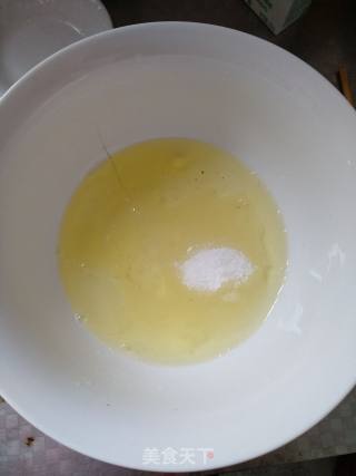黄桃奶油蛋糕卷的做法步骤：11