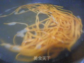 胡萝卜素面的做法步骤：4
