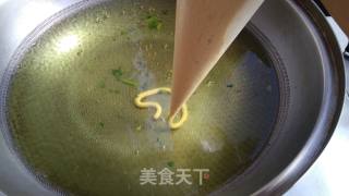 葱油玉米面条的做法步骤：7