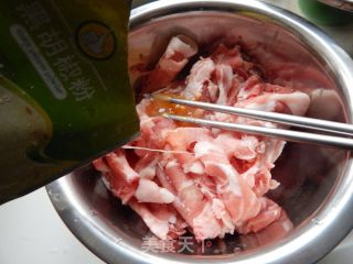白菜烧羊肉卷的做法步骤：4