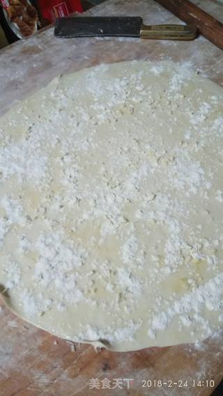 葱香芝麻酱油饼的做法步骤：6