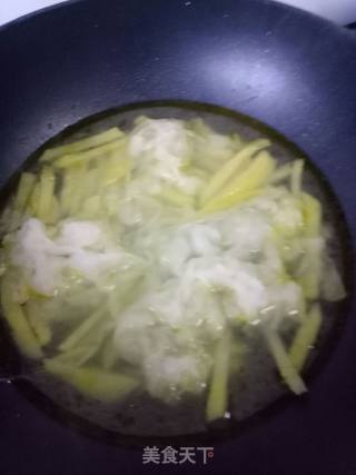 老黄瓜土豆汤的做法步骤：3