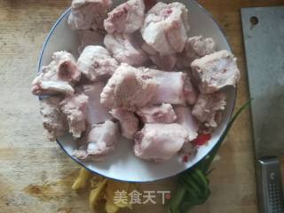 糖醋排骨的做法步骤：3