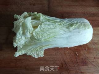 蚝油胡萝卜炒白菜芯的做法步骤：1