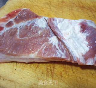 酱香煎五花肉的做法步骤：1
