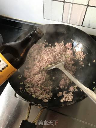 老北京炸酱面的做法步骤：5