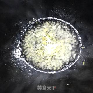 芦蒿炒肉丝的做法步骤：4