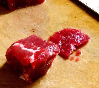 小炒牛肉的做法步骤：1