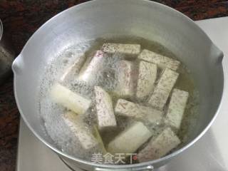 金玉满堂 糕烧番薯芋的做法步骤：6