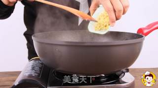 蟹黄豆腐的做法步骤：9
